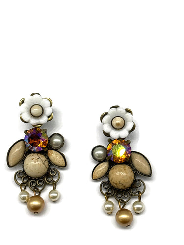 ER-39 40TH BDAY vintage flower stmt er