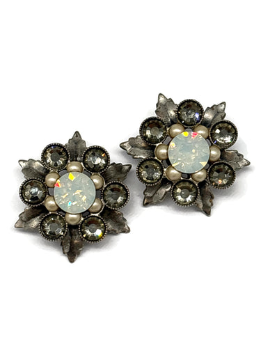 ER-101 40TH BDAY WO/BD leaves