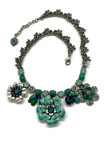 Nk-7 40Th BDAY Flower Power Necklace