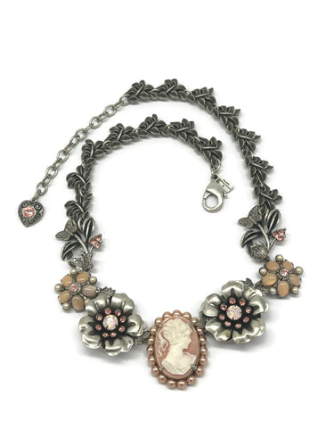 Nk-20 40th BDAY Pink Cameo necklace