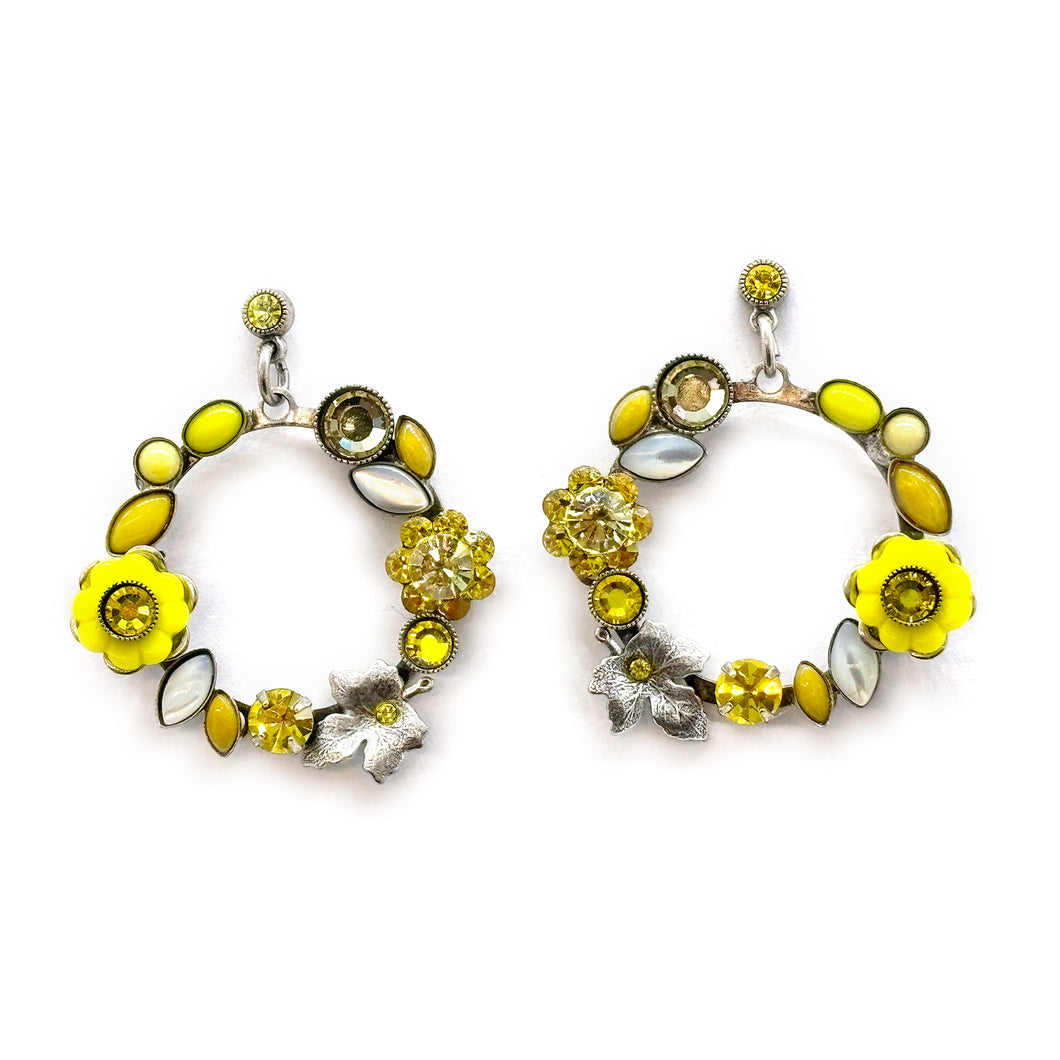 ER-8450 Buttercup Hoops