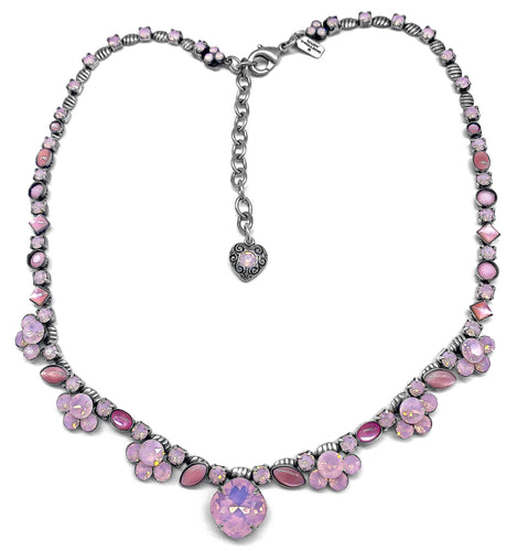 Pretty in Pink classic necklace
